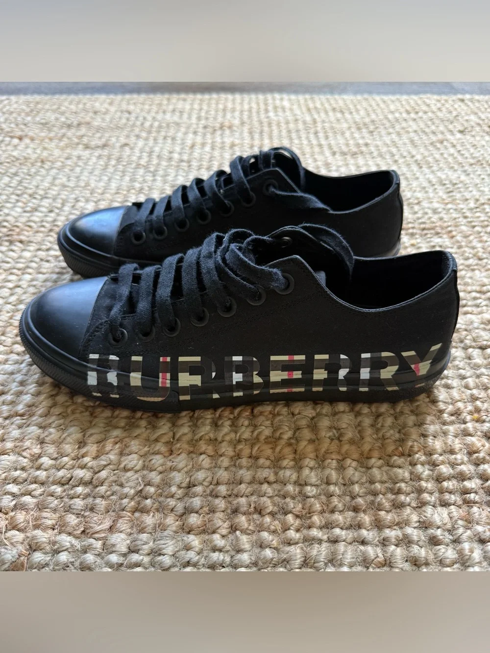 Burberry Larkhall Low-Top Black Canvas Sneakers - Pristine Condition - Picture 4 of 13